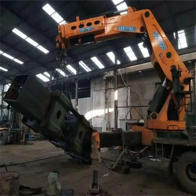 犍为200吨折臂吊出租